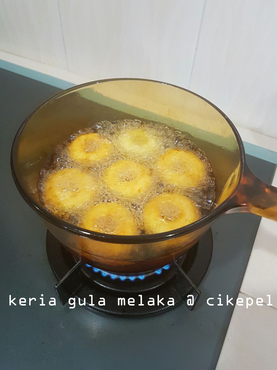 Keluarga & Resepi: ^_^: Kuih Keria Gula Melaka