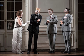 Brett Dean: Hamlet - Louise Winter, William Dazeley, James Hall, Rupert Enticknapp - Glyndebourne on Tour (Photo Richard Hubert Smith)