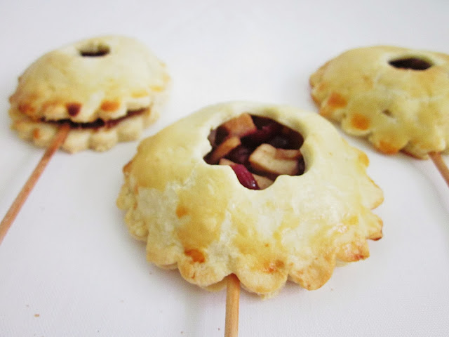 liegende Apfel-Cranberry-Pie Pops