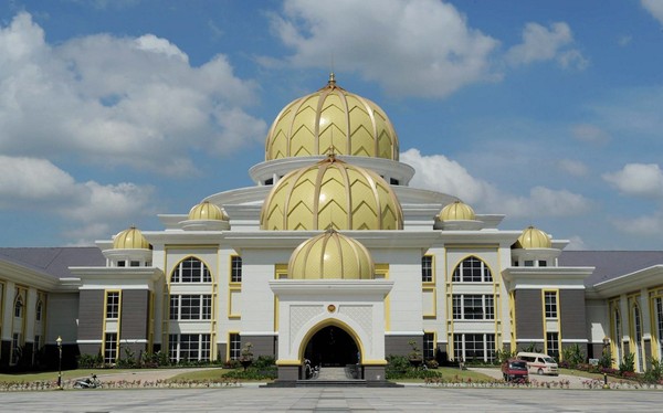 Sambutan Hari Keputeraan Yang di-Pertuan Agong di Istana 