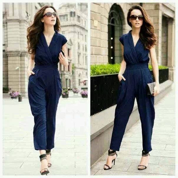 26 Inspirasi  Terbaru Baju  Pantai Jumpsuit