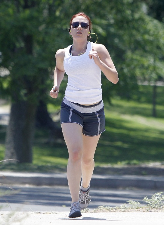Scarlett Johansson Jogging in Trendy Short Pants