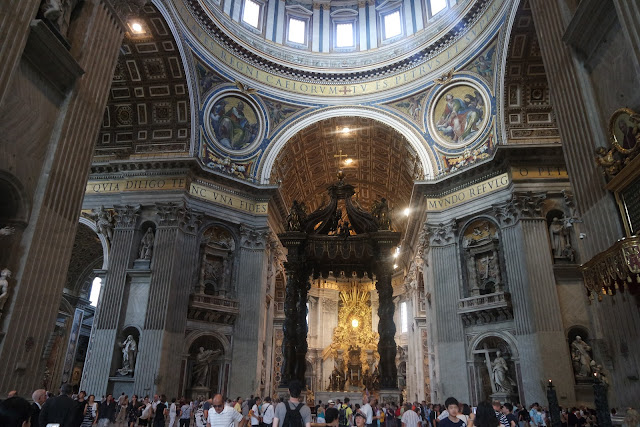 Basilique, Saint-Pierre, Art, Michel-Ange, Coupole, Baldaquin, Bernin, Vatican, Religieux, Pape, Rome, Roma, Voyage, Vlog, Roadtrip, blog,