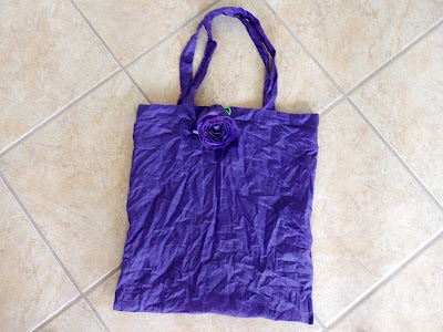 This is the rose bag fully extended.