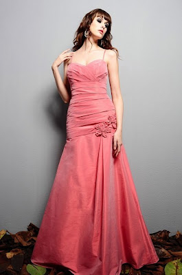 Silky+Dupione+that+Features+Sweetheart+Neckline+Bridesmaid+Dresses