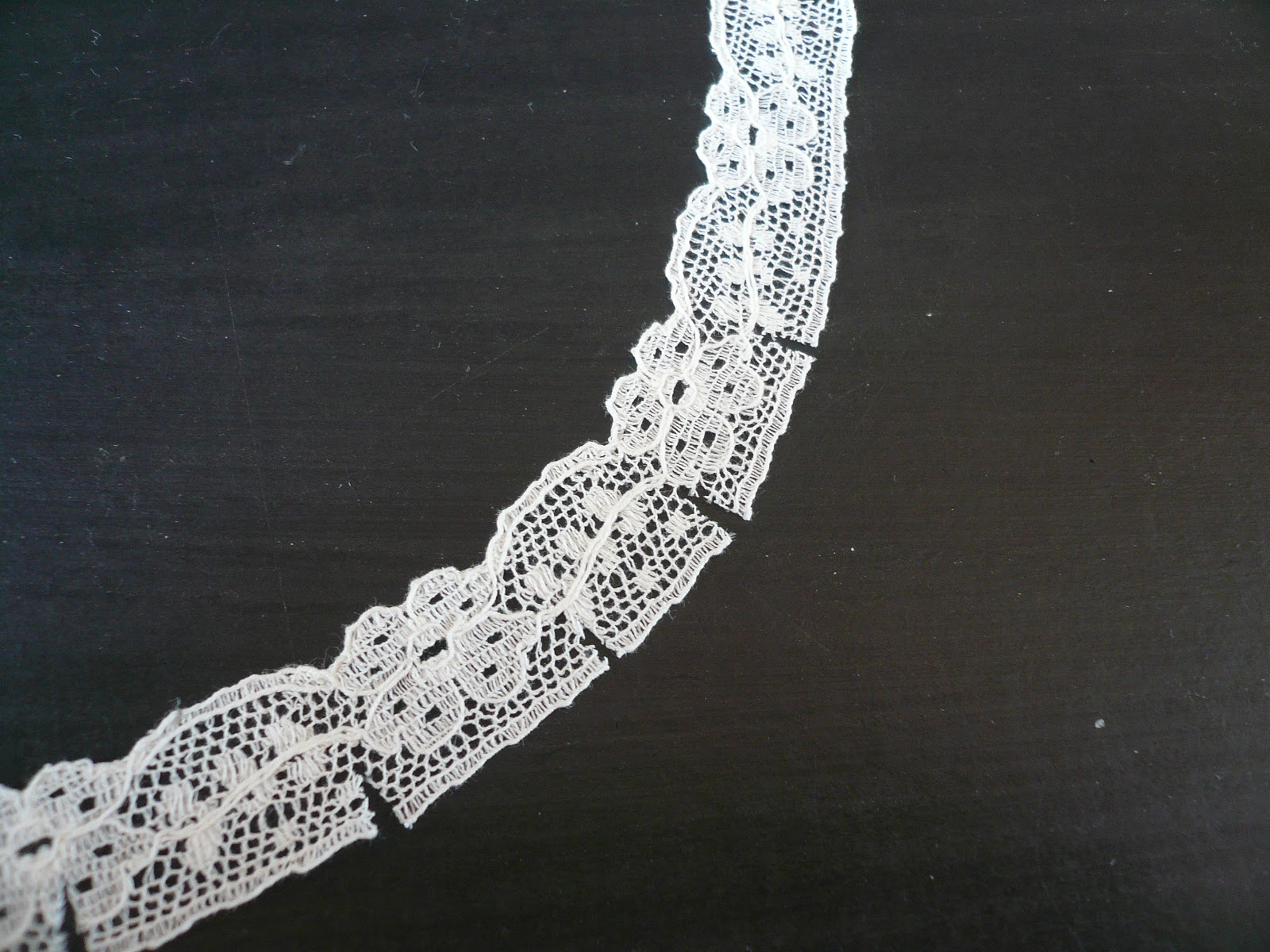 How to Sew Lace Trim