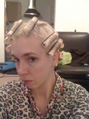 Setting Hair With Rollers. rollers, rolling the hair