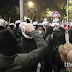 Θεσσαλονίκη: Ένταση μεταξύ διαδηλωτών κατά του lockdown και αστυνομικών! (vid)