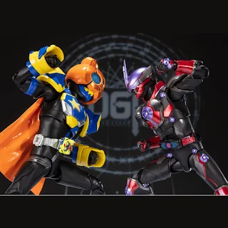 SHFiguarts Kamen Rider Punk Jack Monster Form/Beat Form, Bandai