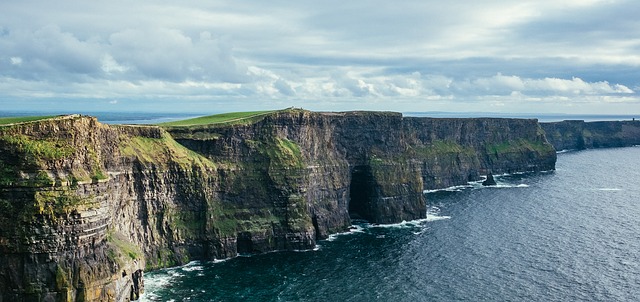 Ireland Tours | Fly to the Cliff of Moher and Killarney | Tourinblog