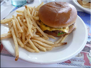 steakburger with cheese