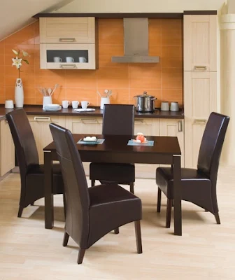 modern asztalok és székek