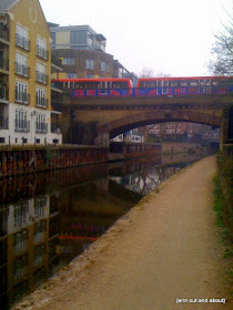 {Erin Out and About} Must do walk in London: East End Canal