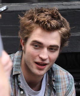 Men's Fashion Haircuts Styles With Image Robert Pattinson Haircut From Twilight Picture 2