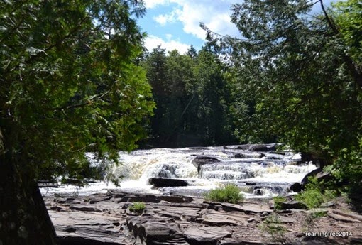 Mandido Falls