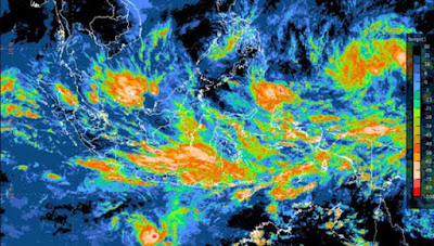 Ambon, Malukupost.com - Stasiun Meteorologi Pattimura Ambon menyatakan, terdapat sirkulasi udara di Samudera Hindia Sumatera mempengaruhi cuaca di Maluku pada beberapa hari ke depan. Kepala Stasiun Meteorologi Pattimura Ambon, Ot Oral Sem Wilar, dikonfirmasi, Minggu (28/7), mengatakan pola angin di wilayah Utara ekuator umumnya dari Tenggara - Barat Daya dengan kecepatan 4 – 20 knot, sedangkan di wilayah Selatan ekuator umumnya dari Timur – Selatan dengan kecepatan 4 - 25 knot.