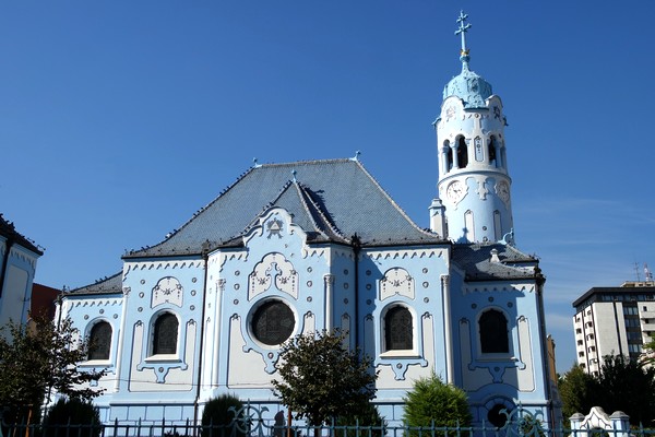 bratislava église bleue sainte elisabeth art nouveau sécession Ödön Lechner