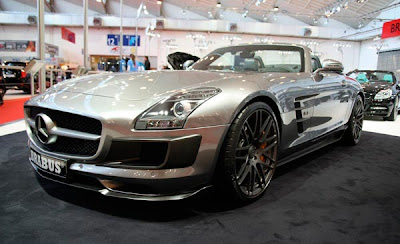 Mercedes SLS 700