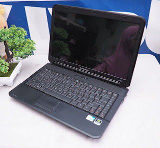 Lenovo B450 - Laptop Bekas