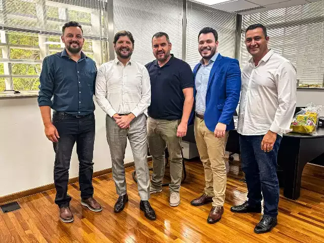 Prefeito Ítalo Costa se reúne com o Presidente da ALESP, Deputado André do Prado, para ampliar recursos em Sete Barras