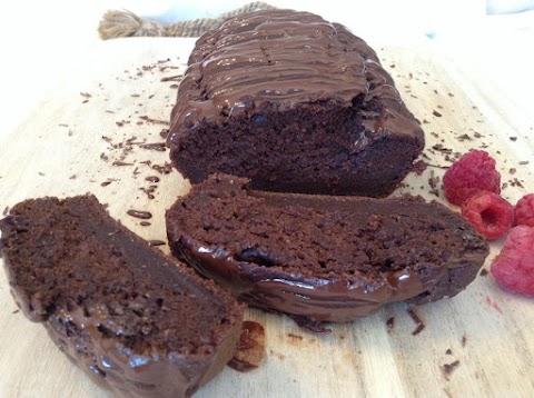 Bolo de chocolate vegan com farinha de centeio (opção sem glúten)