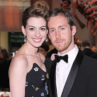 Anne Hathaway Engaged To Adam Shulman