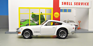 hot wheels convention 240z