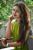 Prayaga Martin Glamorous photos-thumbnail-30