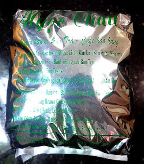 The silver packet which the cashews directly from Vietnam came in.