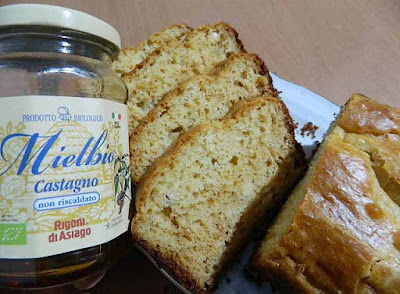 PLUMCAKE DI GRANA E MIELE DI CASTAGNO