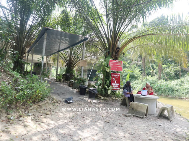 Makan Sambil Mandi Sungai di La Cottage Cafe & Chalet, Kampar, Perak