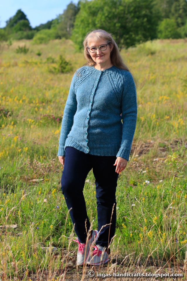 Drops 181-25 Arendal Cardigan