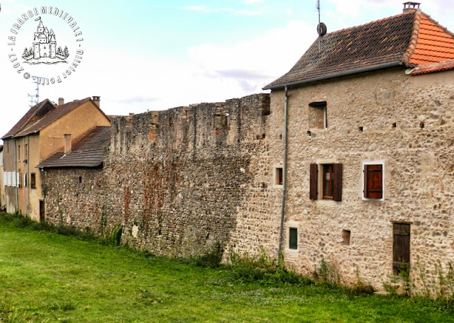 KIENTZHEIM (68) - Remparts médiévaux