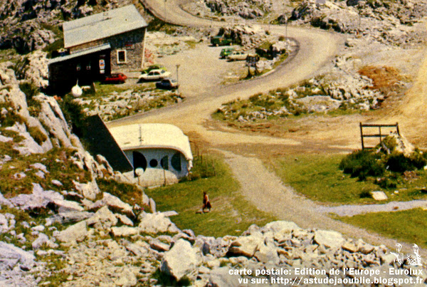 Maison des jeunes, Chalet expérimental...  Architecte: Gerard Grandval  Sculpteur: Maurice Calka  Ingénieur: Rousseau  Réalisation: SERA (Société d'Etudes et de Réalisations Architecturales)  Construction: 1967 - 1972   Franconville - Maison des jeunes, La Plagne - Chalet expérimental, Boiscommun - Maison des jeunes, Arette, la Pierre-Saint-Martin - Ecole de ski, Orleans...