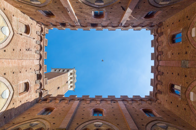 torre palazzo del mangia siena toscana 