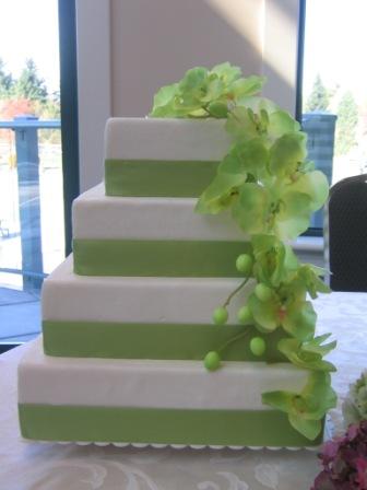Square Wedding Cakes With Ribbon