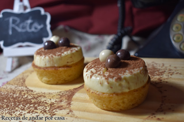 borrachitos-de-piña, cheesecake-de-mango, pinneaple-mini-cakes