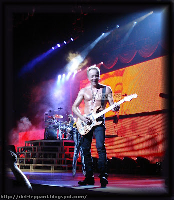 Rick Allen and Phil Collen - Def Leppard - 2009