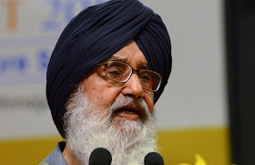 http://www.business-standard.com/article/current-affairs/badal-chalks-out-plans-to-promote-fish-farming-114120801142_1.html