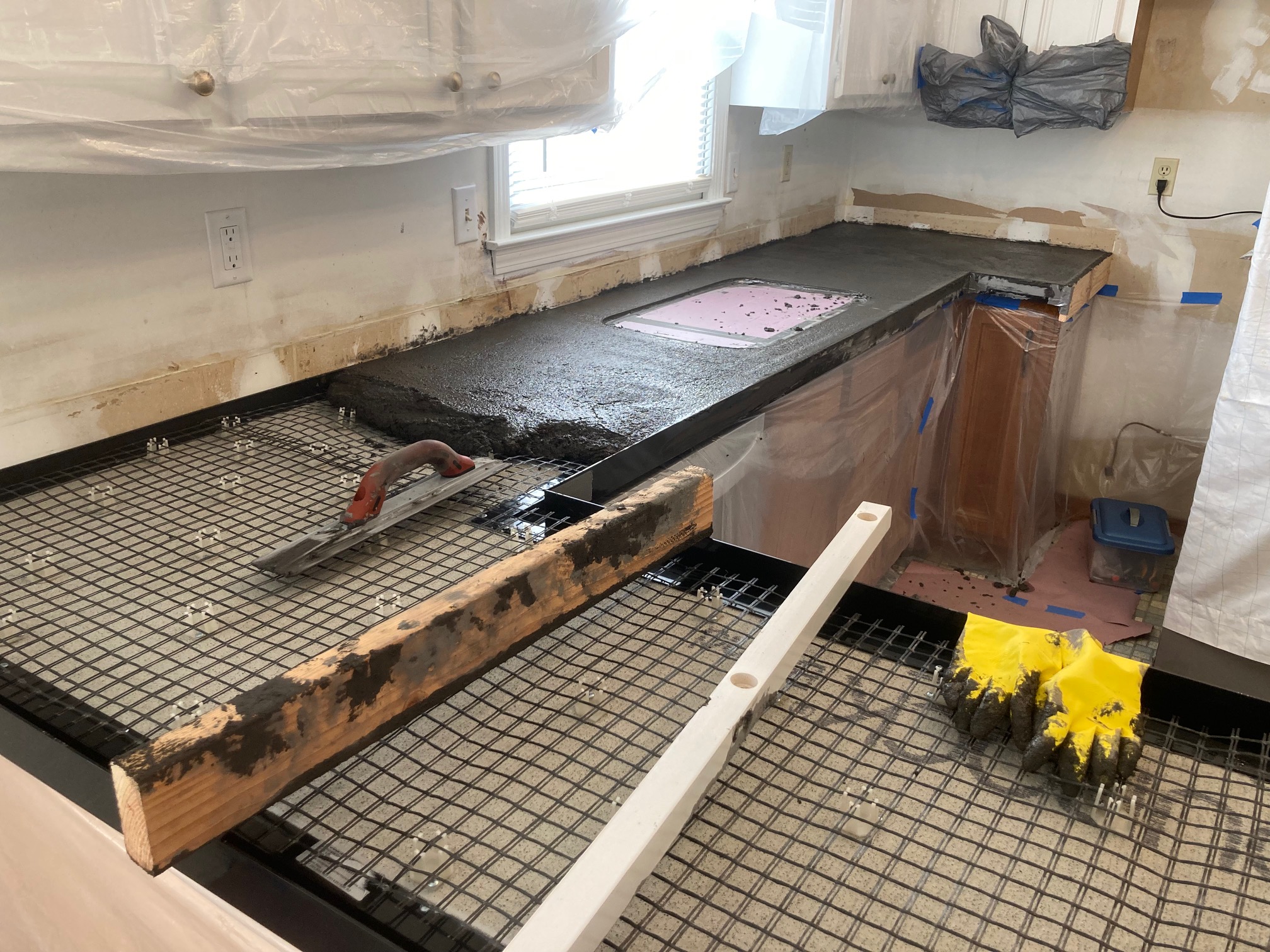 How To Pour Concrete Countertops In Place