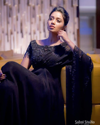 Nivetha pethuraj hd images