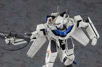 Hasegawa 1/72 VF-1S BATTROID VALKYRIE 'MAX' (65884) Color Guide & Paint Conversion Chart