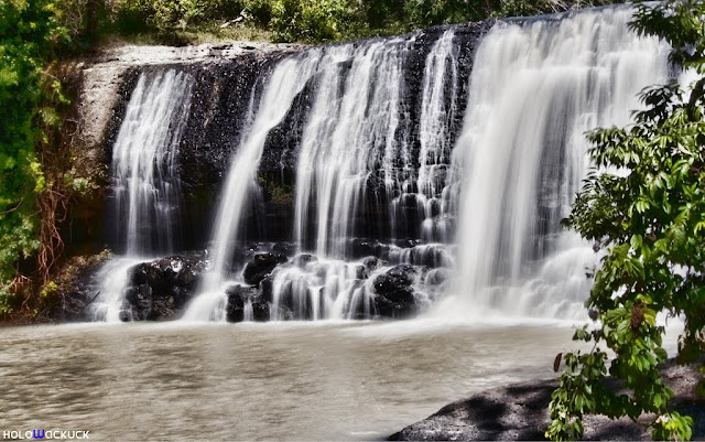 wisata religi  dunia Curug Dengdeng Tasikmalaya Jawa Barat