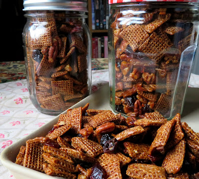 Pecan Crunch Snack Mix