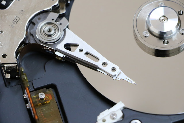 Bagaimana Cara Mengganti Huruf Partisi Hard disk