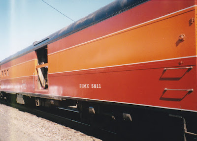 DLMX Tool Car #5811 "Yes Dear" in Wishram, Washington, on June 7, 1997