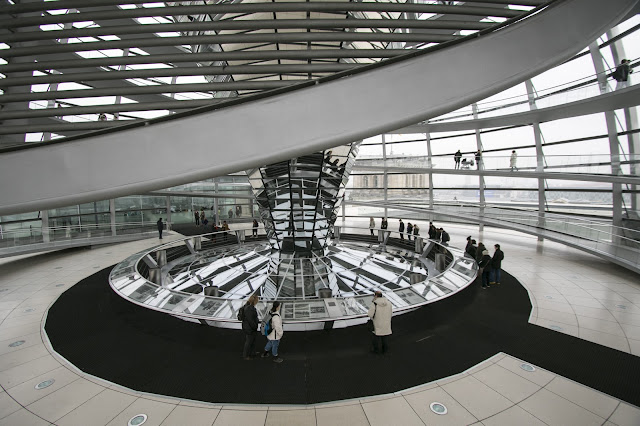 Cupola di vetro del Reichstag di Norman Foster-Berlino