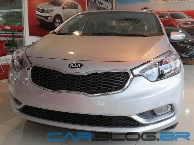 Novo Kia Cerato 2014 