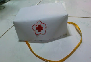 membuat topi dari kertas karon dengan mudah