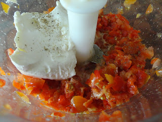 Cherry Tomatoes and Peppadew Peppers Mixture